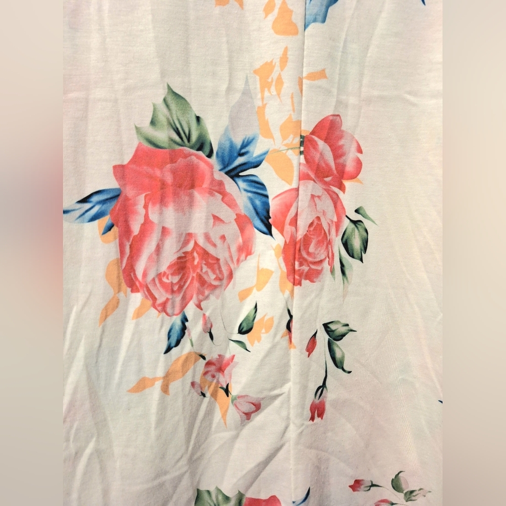 Sundress - Picture 14 of 16